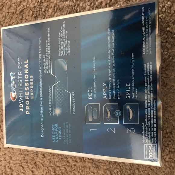 Crest 3-D professional strips teeth whitening - Picture 5 of 10